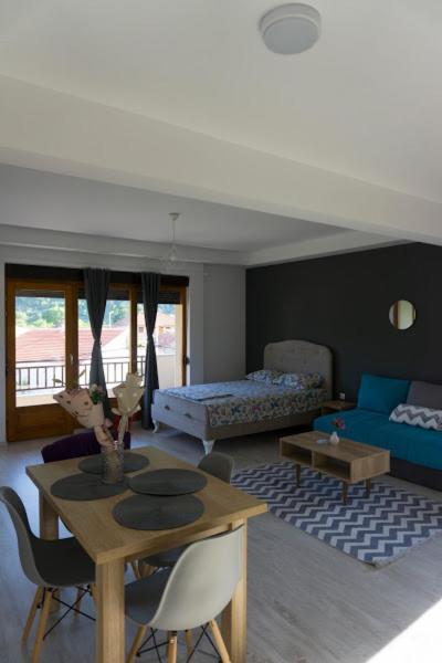 Apartments Ena Требинье Экстерьер фото