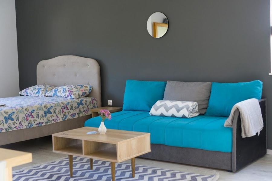 Apartments Ena Требинье Экстерьер фото
