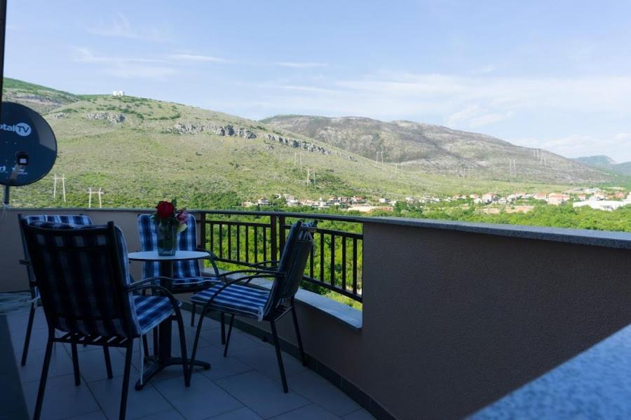 Apartments Ena Требинье Экстерьер фото