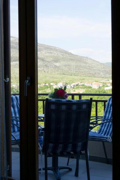 Apartments Ena Требинье Экстерьер фото