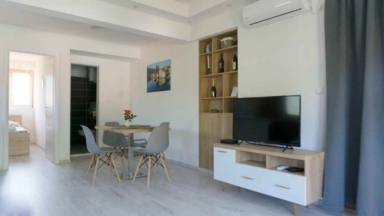 Apartments Ena Требинье Экстерьер фото