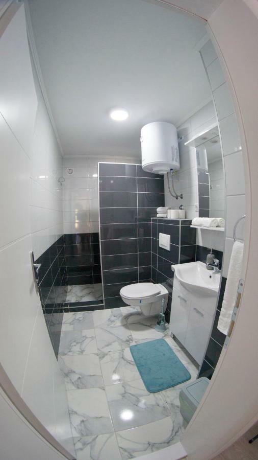 Apartments Ena Требинье Экстерьер фото