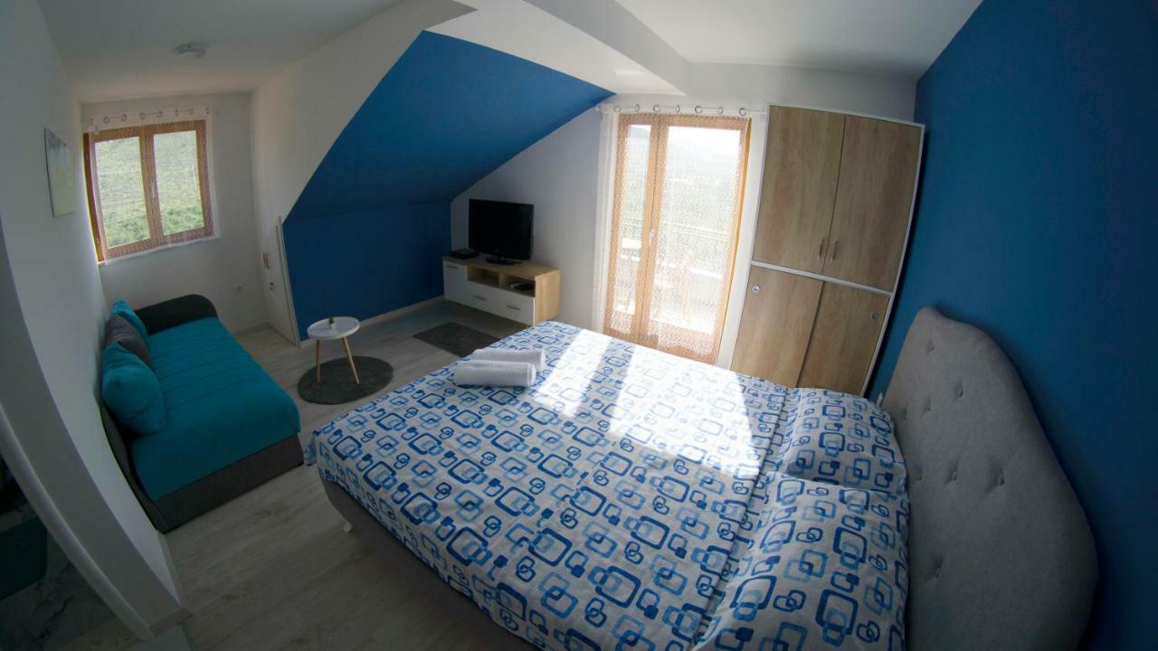 Apartments Ena Требинье Экстерьер фото